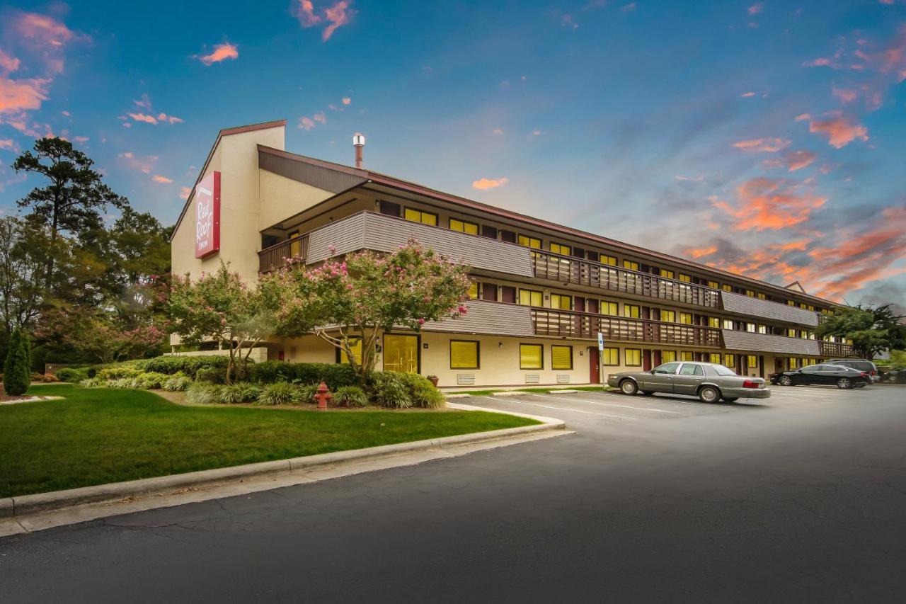 Red Roof Inn Durham - Duke Univ Medical Center Exterior photo